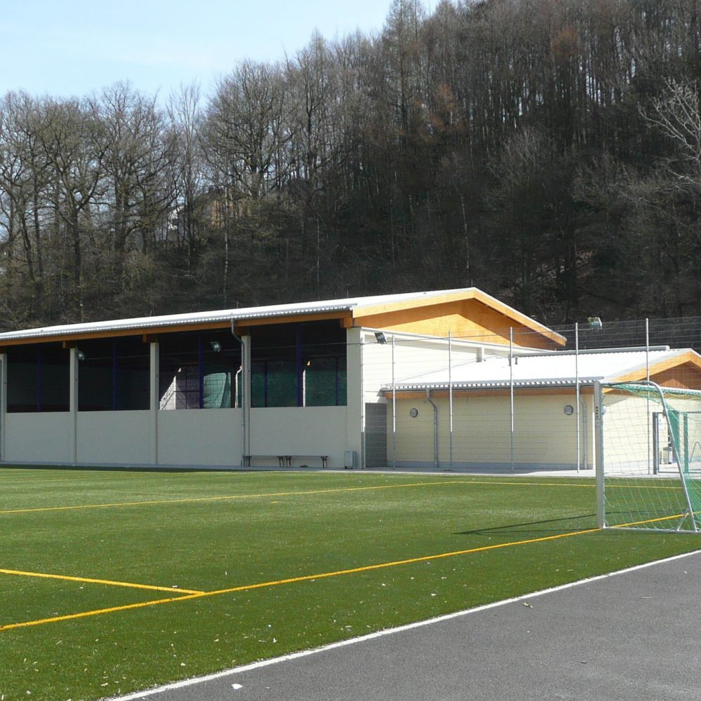 Gummersbach-Moreno-Schule-Ballsporthalle-Aussenansicht-01